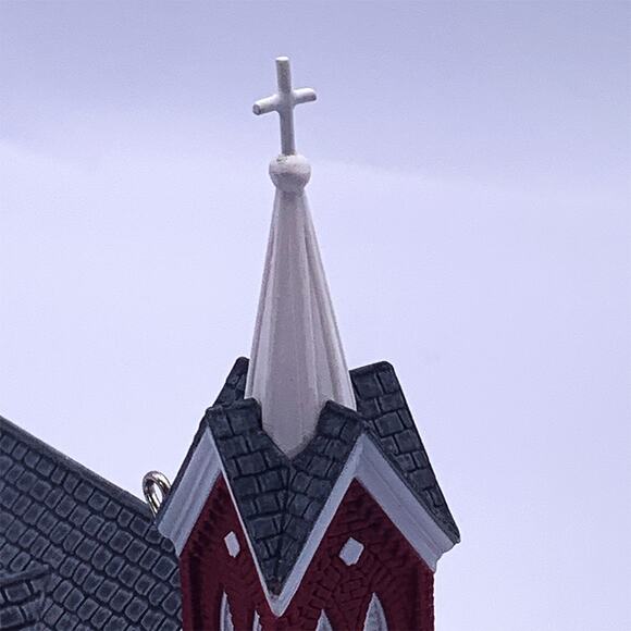 Hallmark Keepsake 2005 Candlelight Services #8 Central Tower Church Ornament - Picture 8 of 8